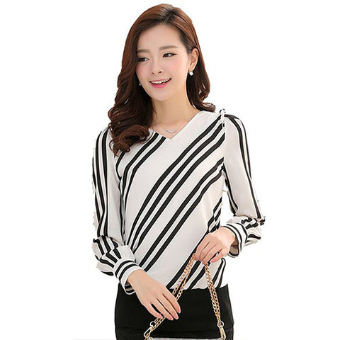Hee Grand Women Color-Contrasted Loose T-Shirt -  - 1